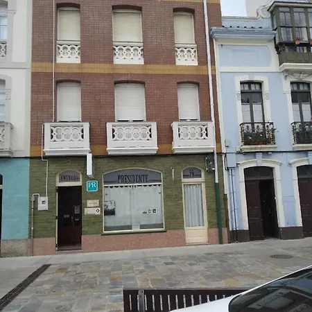Residencia Presidente Guest house Ribadeo
