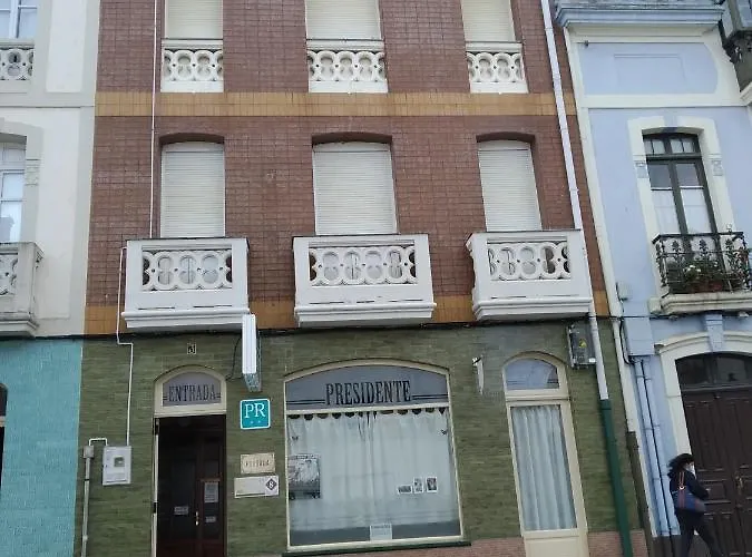 Residencia Presidente Pensionat Ribadeo